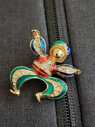 Beautiful Vintage Indian Man Enamel Rhinestone Gold Tone  Pin Brooch