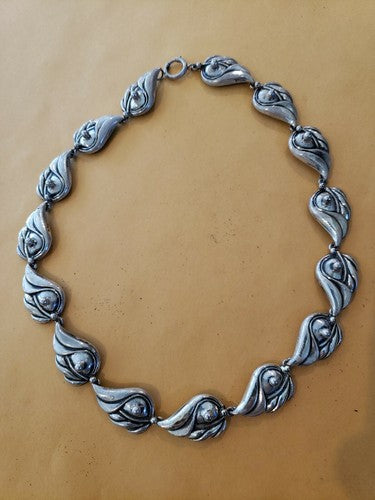 JOSEFF of Hollywood 1940’s Silver Tone Leaf Chocker Necklace Midcentury