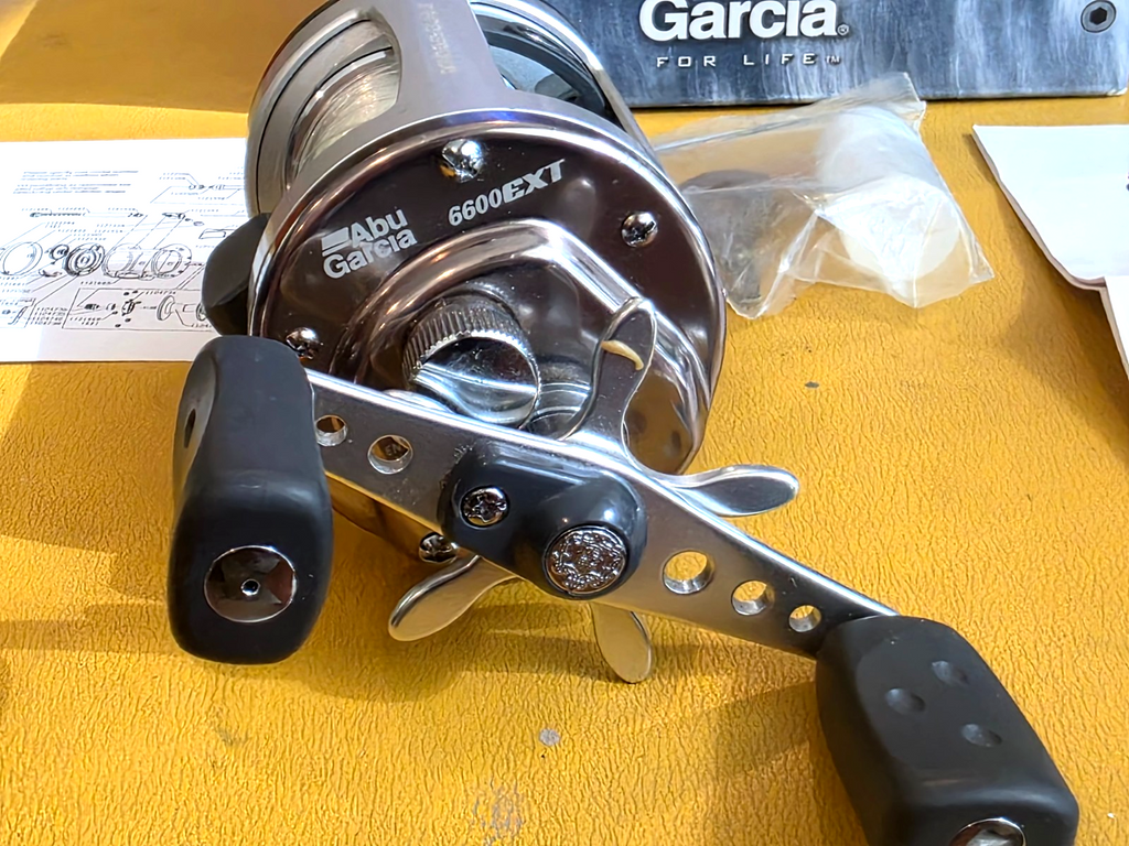 Abu Garcia Ambassadeur 6600EXT Baitcast Reel RH Rare in Box-Vintage