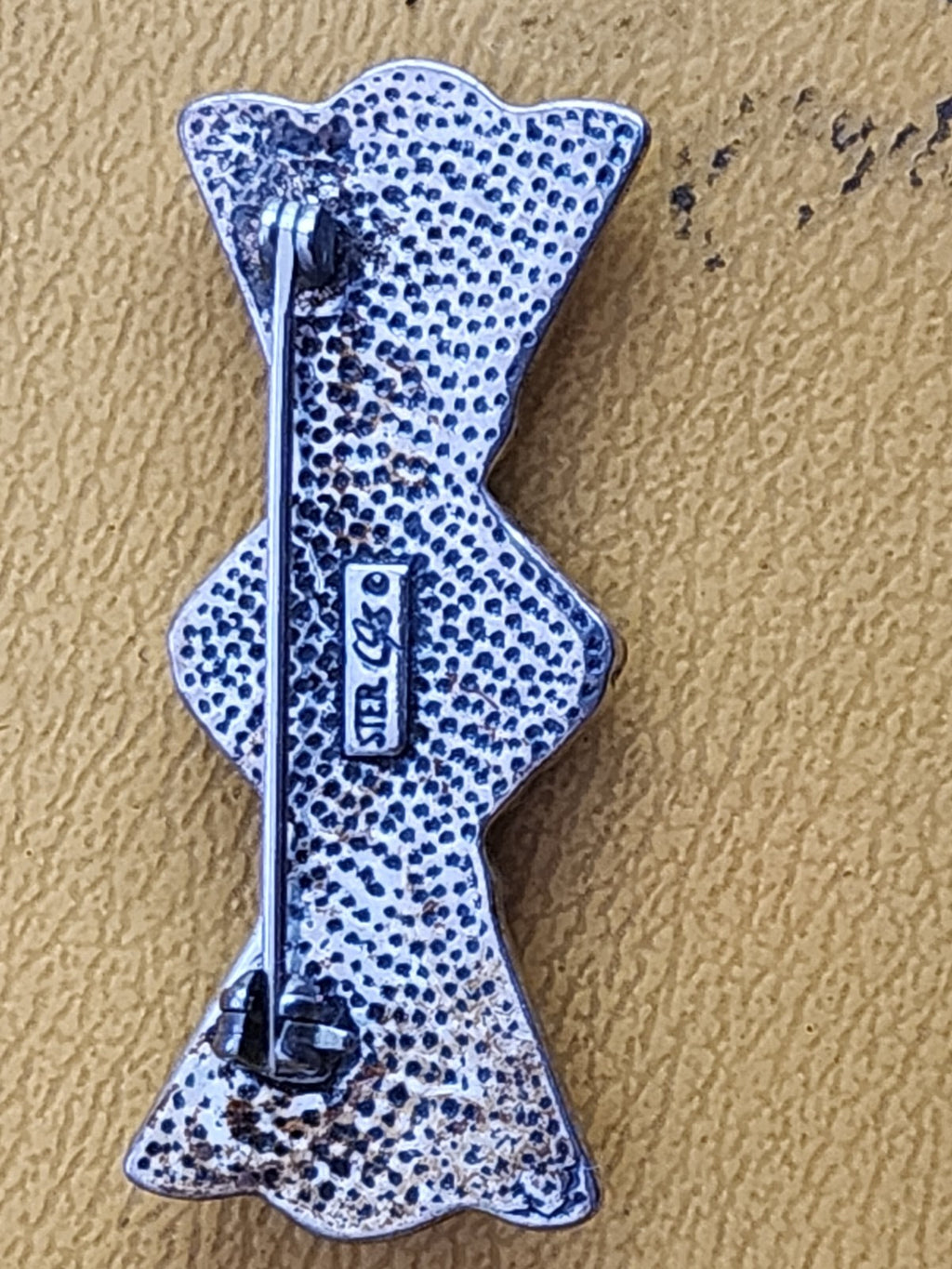 Southwestern Carolyn Pollack Lapis Sterling Silver Pin / Brooch bow Shape Signed