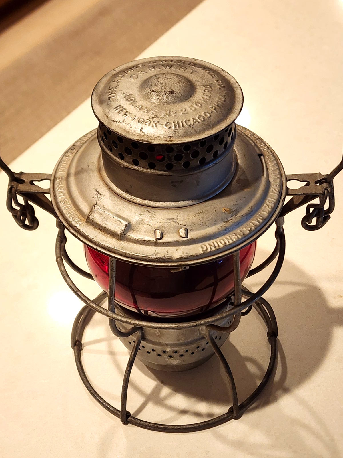 ADAMS & WESTLAKE CO NY-CHICAGO-PHILA ADLAKE  #250 KERO RR LANTERN RED GLOBE