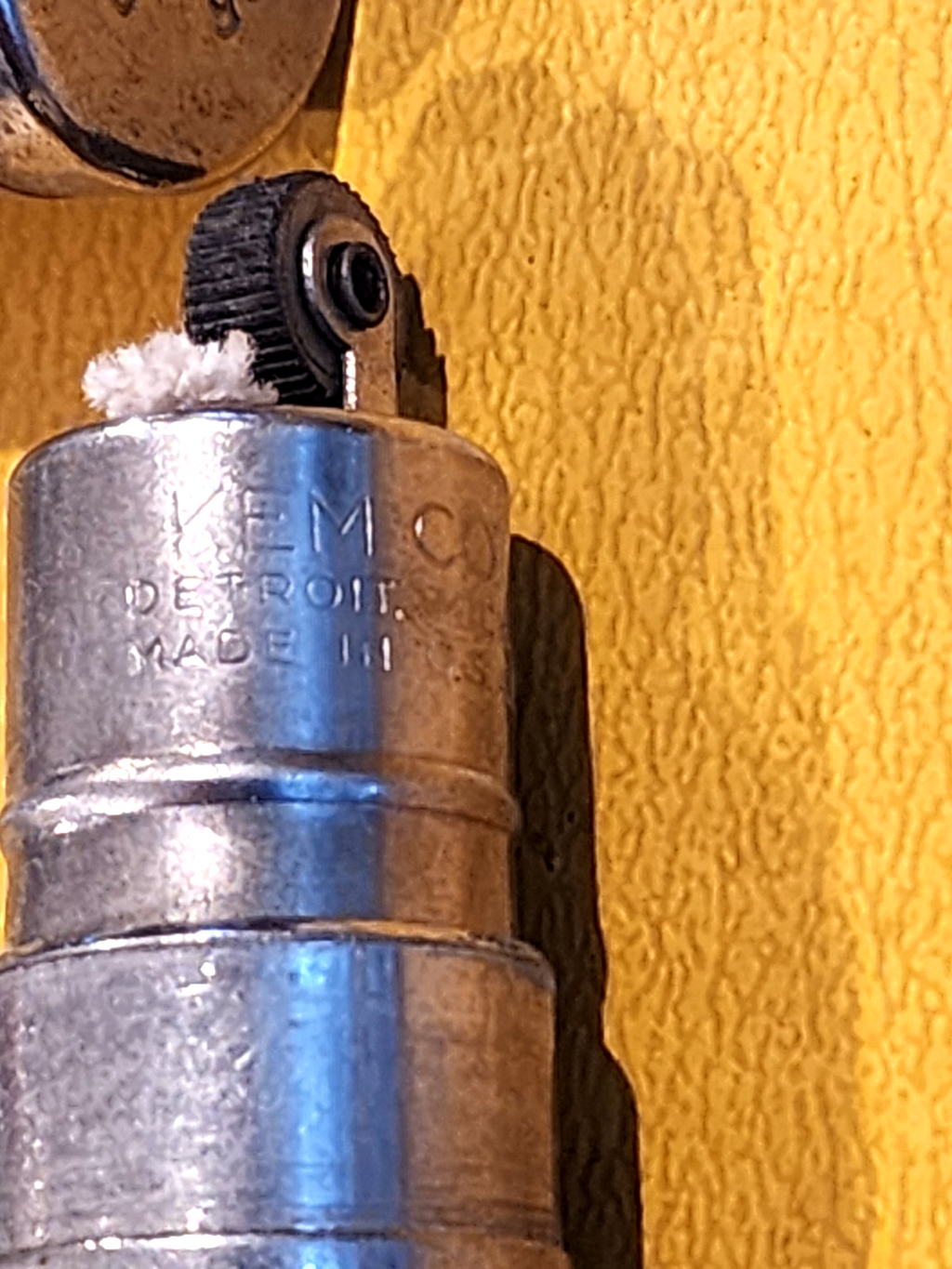 Gater C Shidle Bottle Cigarette Lighter Original