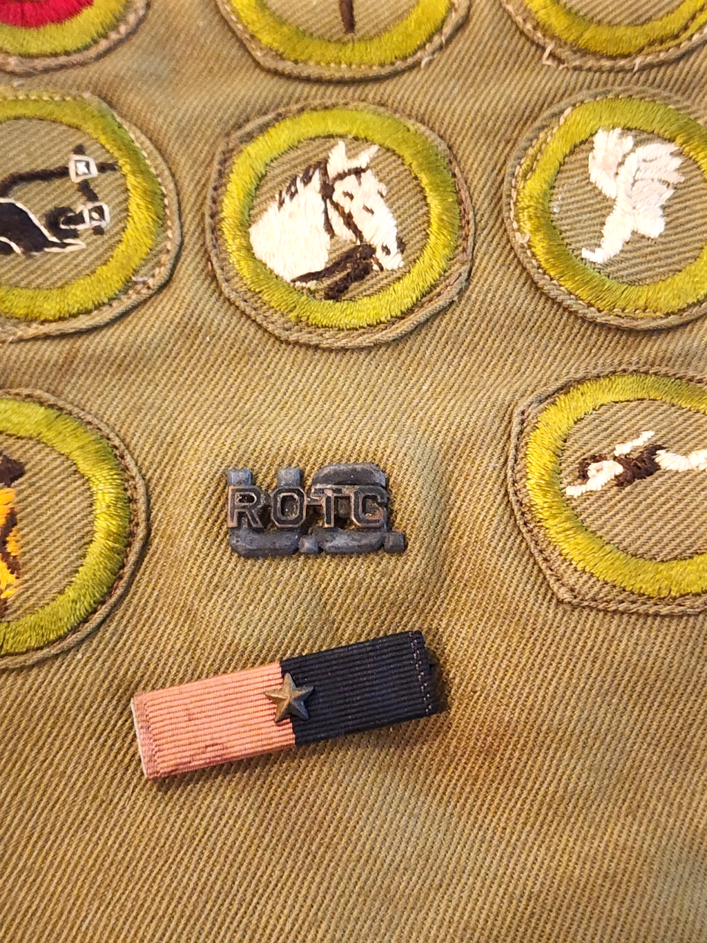 27 1940's Bot Scouts Merit Badge BSA Sash Including Blacksmithing & 6 Metals