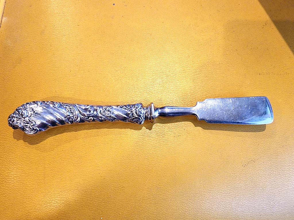 Rare Sterling Silver Handled Trout Server 8 5/8"