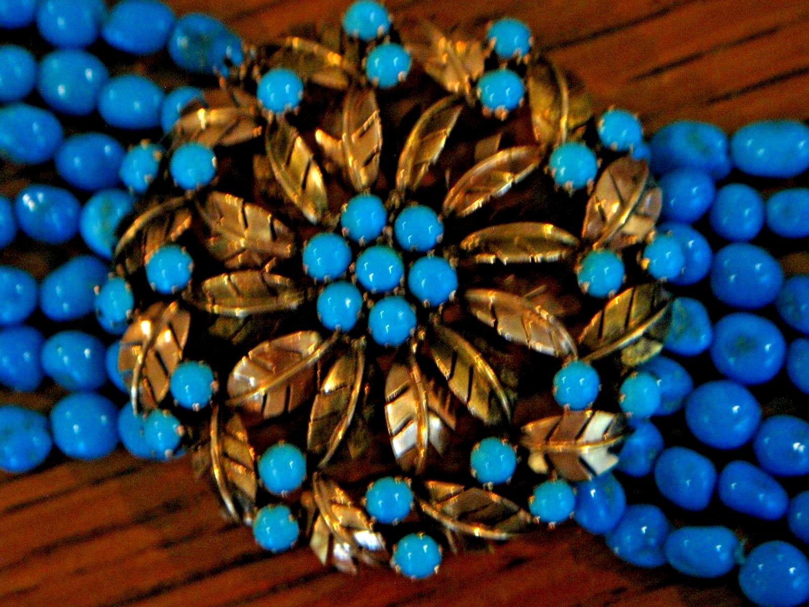 Beautiful 7 Strand Turquoise Bead 6 3/4" Bracelet with 14K Medallion