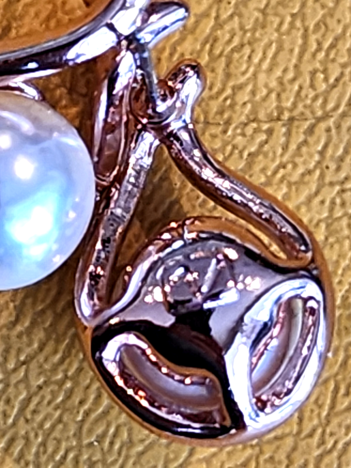 Vargas White Pearl With Rhinestone Tear Drop Earrings