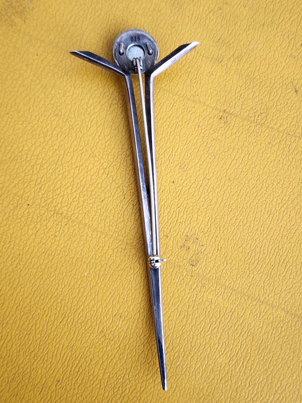 Designer Crafted Sterling Silver Rhinestone & Black Onyx 3-7/8" Long Pin Brooch