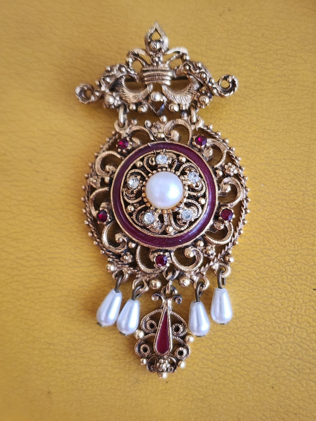 Florenza Victorian Style Ornate Faux Pearl  Rhinestone Brooch Revival Pin Mother