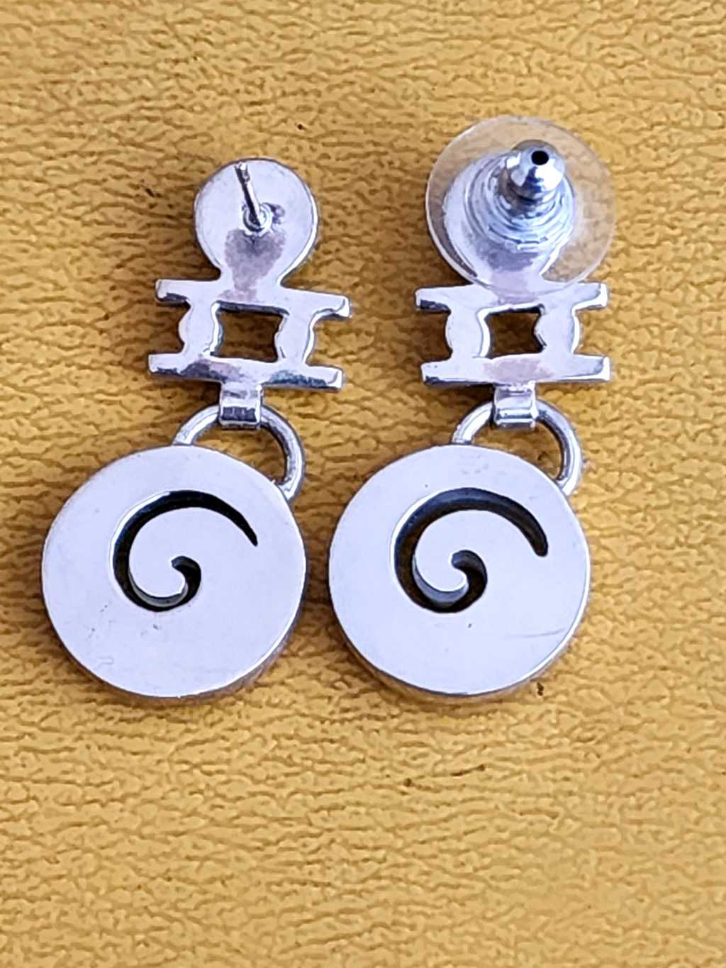 Silver Peridot Green Swirl Dangle Pushback Earrings