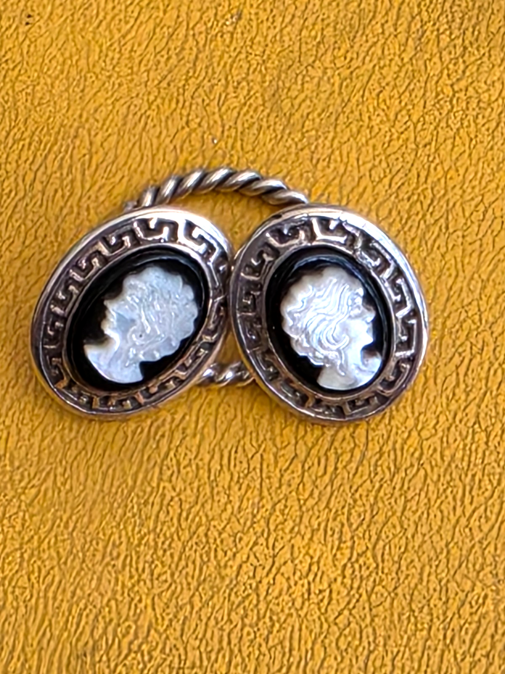 Sterling Silver 925  Ladie Face MOP Black Onyx  Stud Earrings