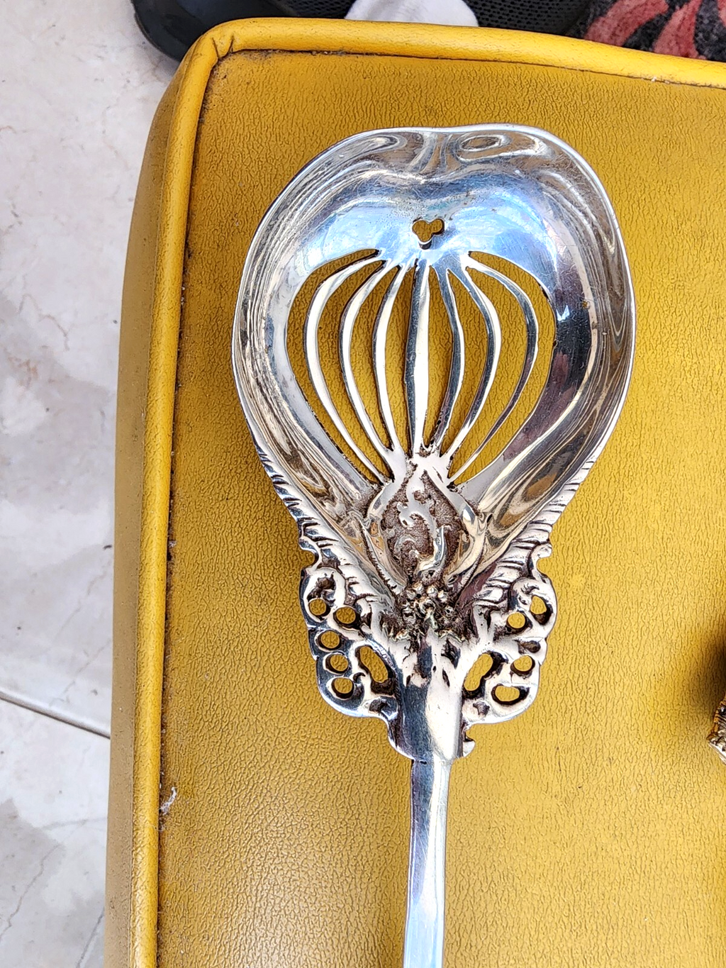 Heavy Sterling Silver Elegant Slotted Serving Spoon Excellent Condition
