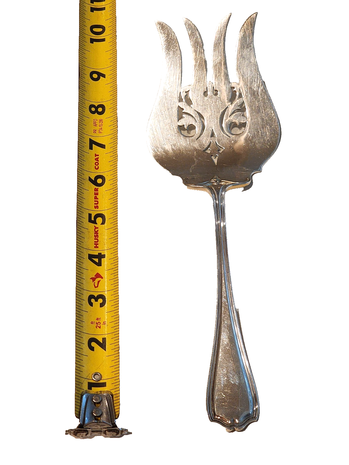 Hepplewhite by Reed and Barton Sterling Silver Fish Serving Fork Pierced Fancy