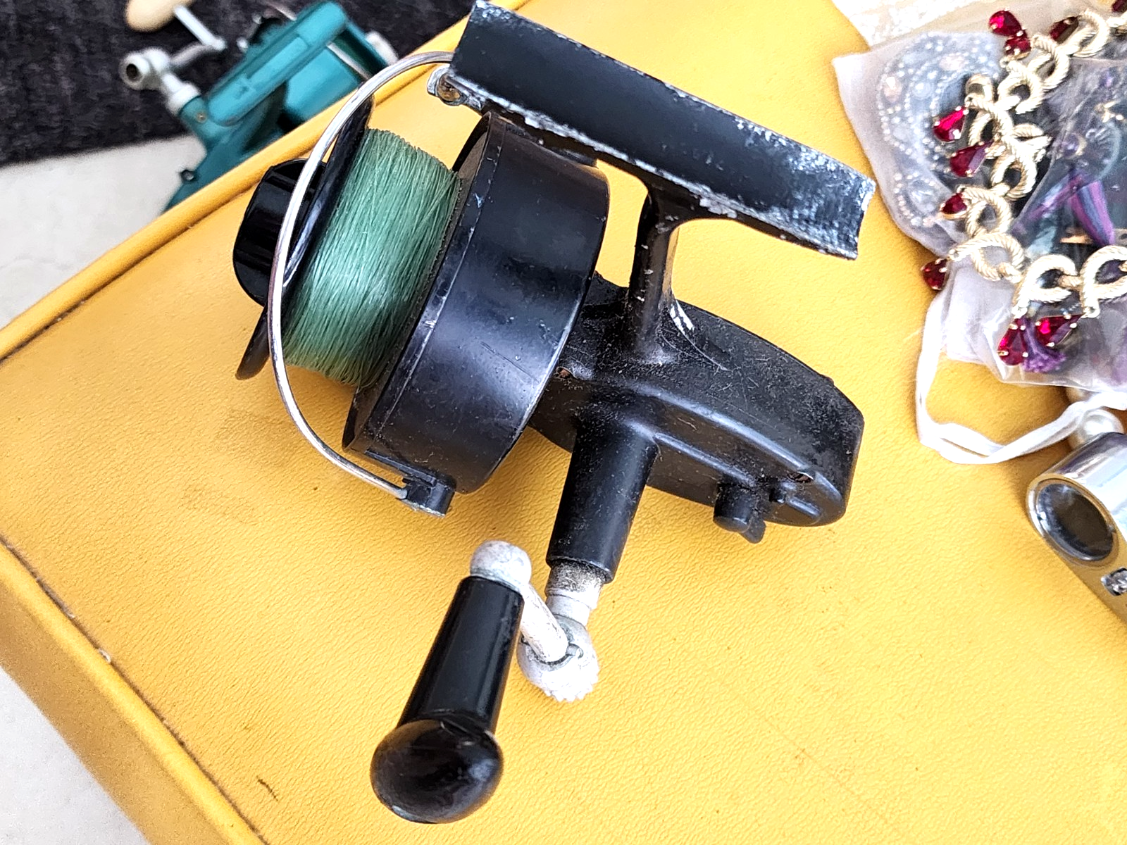 VINTAGE GARCIA MITCHELL 302 SALT WATER REEL