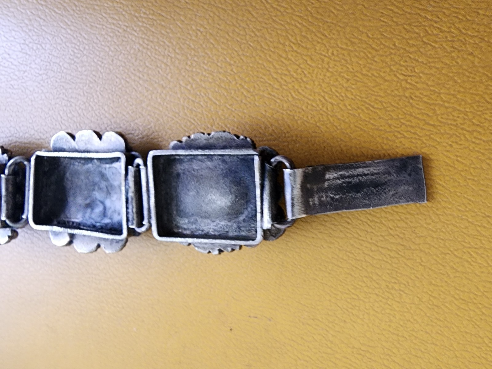 Vintage Sterling Silver Stone Floral Etruscan Links Bracelet
