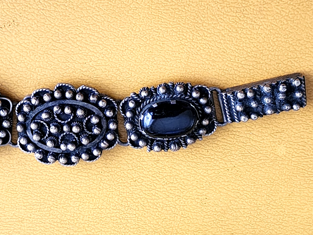 Vintage Sterling Silver Stone Floral Etruscan Links Bracelet