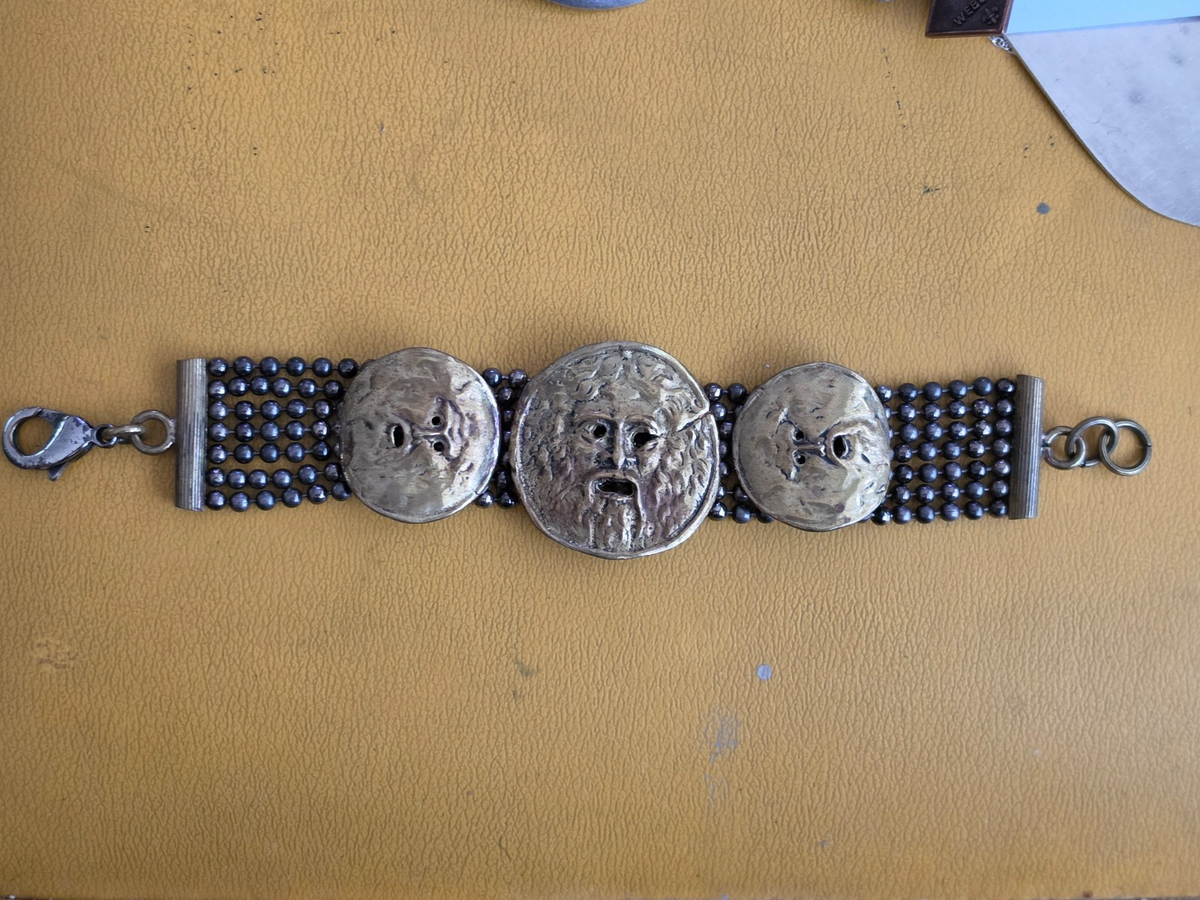 Vintage Medusa Bracelet With Bead Style Chain
