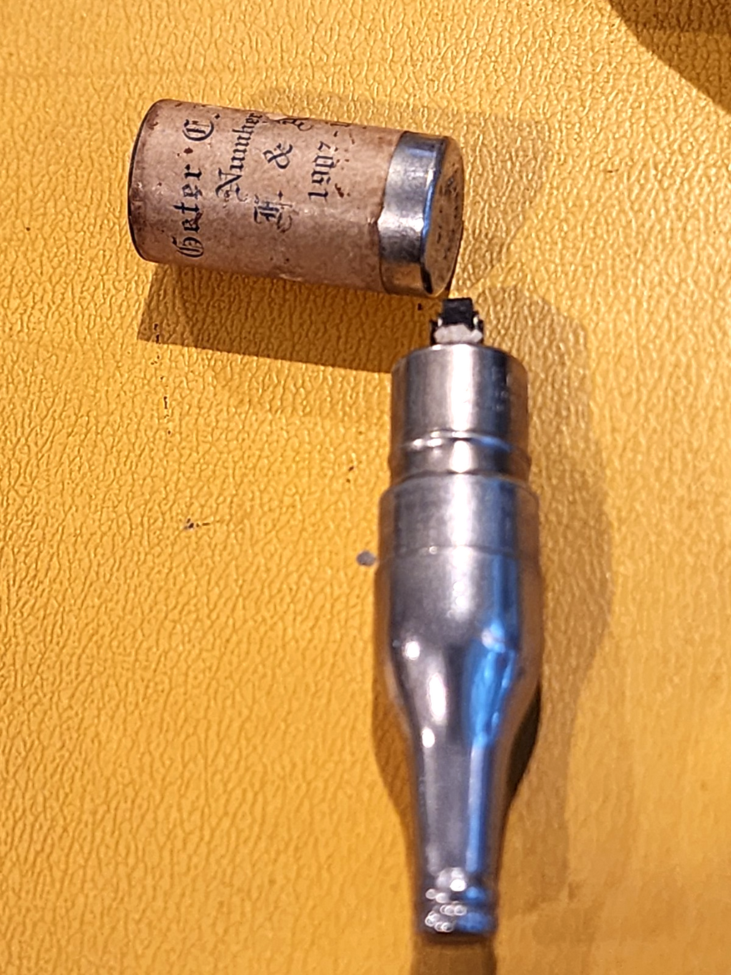 Gater C Shidle Bottle Cigarette Lighter Original