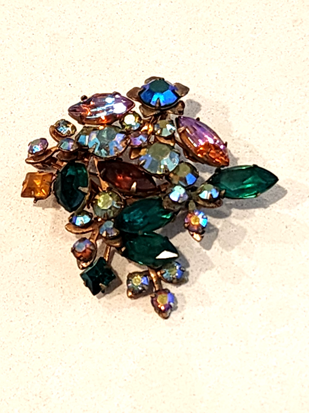 Gorgeous Regency Style Jewels Amber Swirled Italian Art Glass Brooch