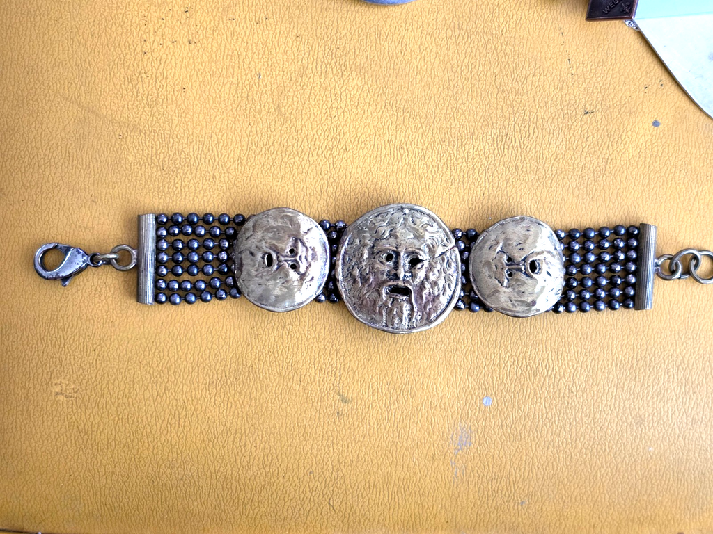 Vintage Medusa Bracelet With Bead Style Chain