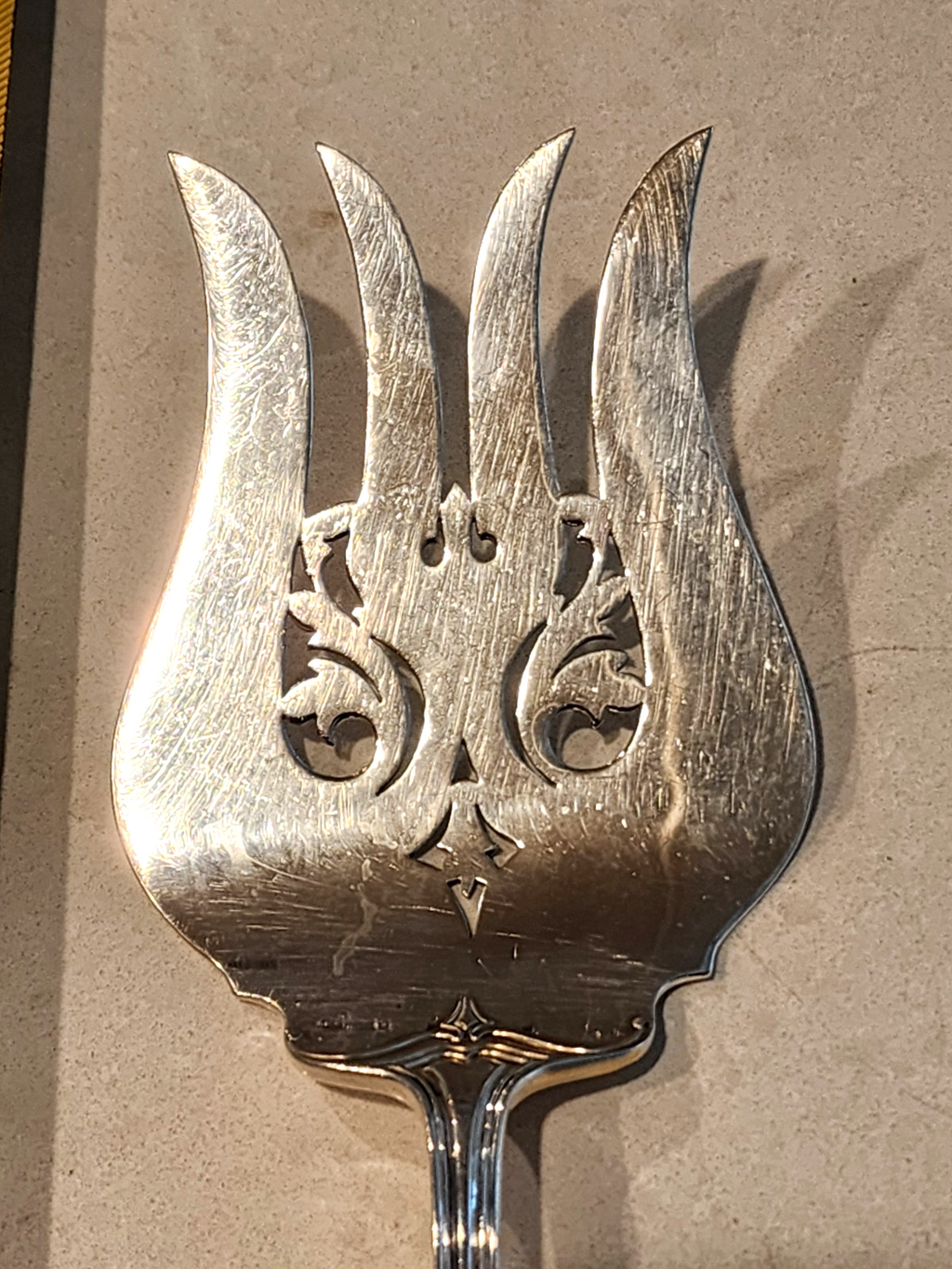 Hepplewhite by Reed and Barton Sterling Silver Fish Serving Fork Pierced Fancy