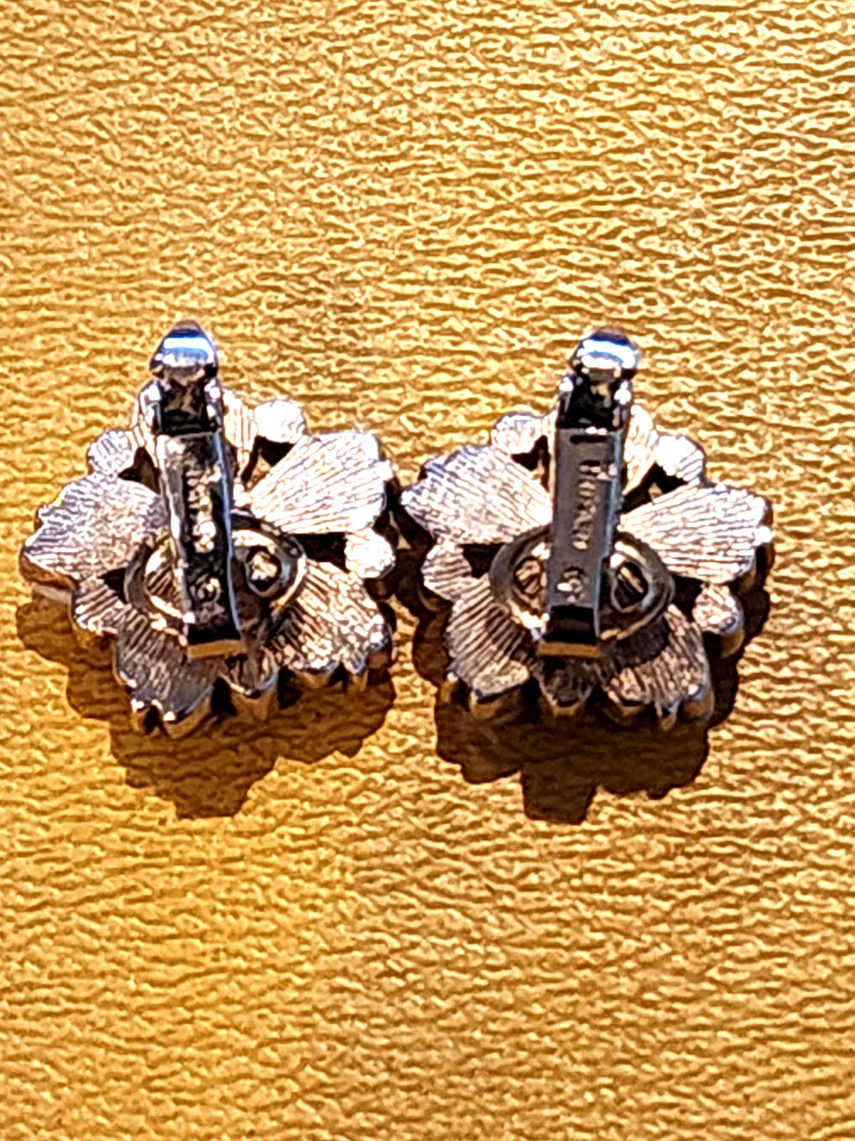 Vintage Crown Trifari Sorrento Baby Tooth Faux Rhinestone Floral Clip Earrings