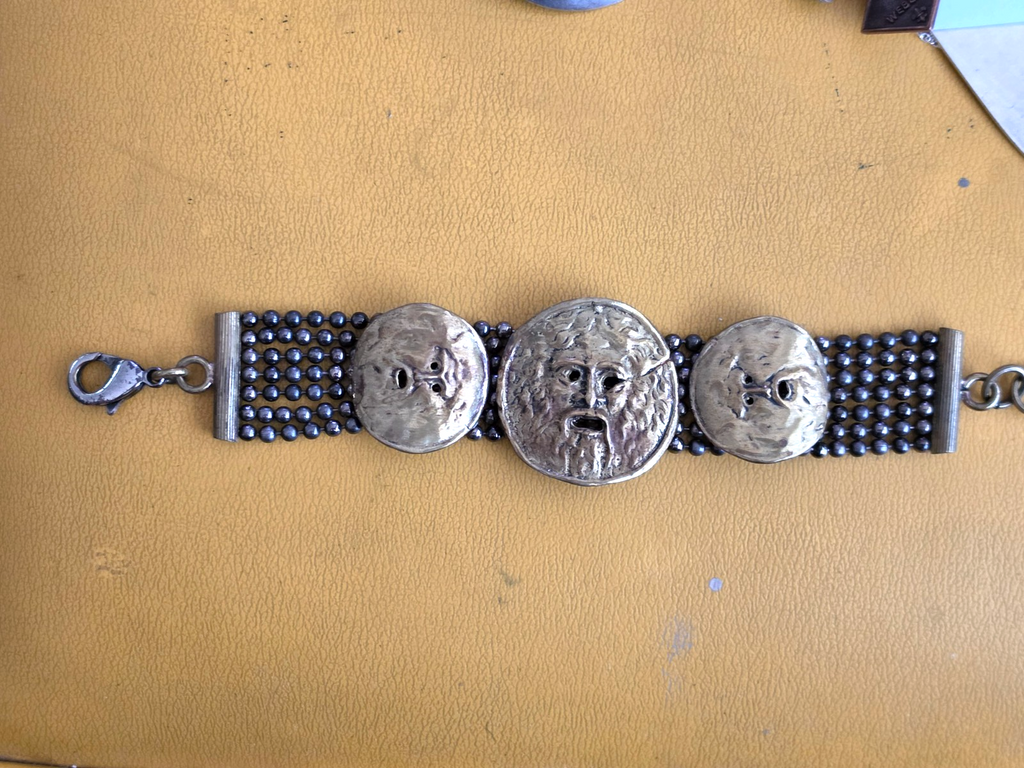 Vintage Medusa Bracelet With Bead Style Chain