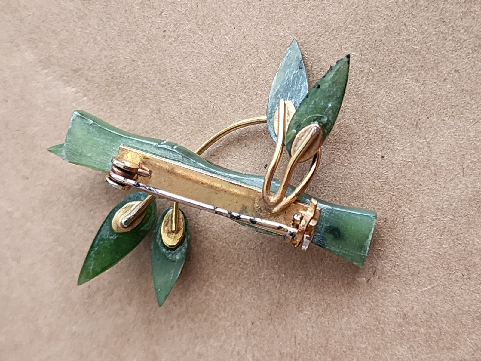 Vintage Costume Green Aventurine Pin Brooch bamboo design
