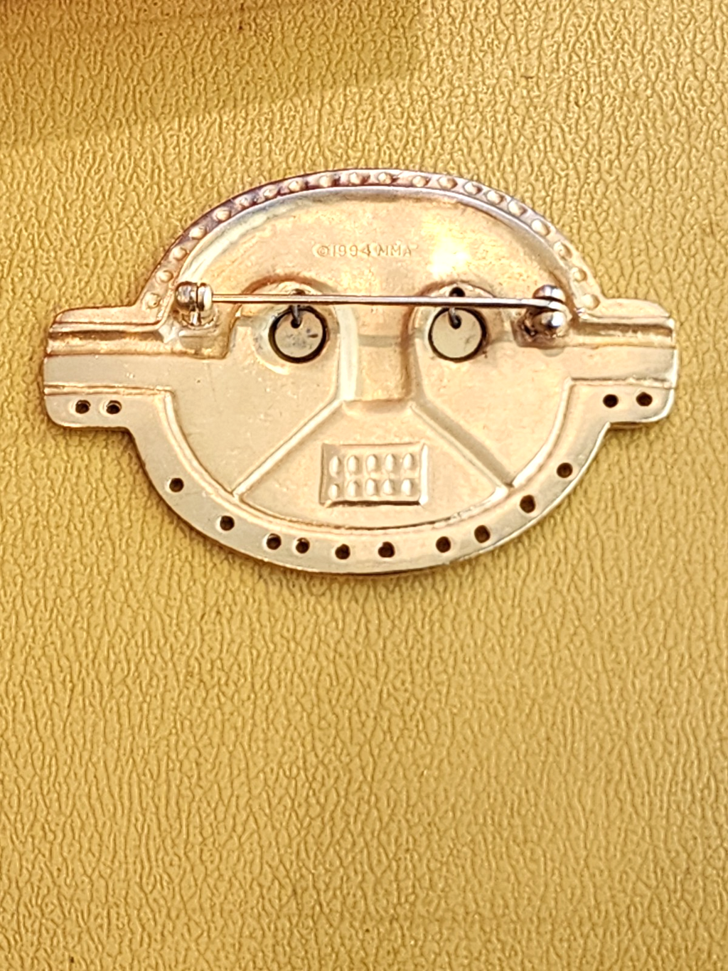 Museum of Modern Art MOMA Brooch Pin Gold Mask Face 1994 Tribal Ethnic Primitive