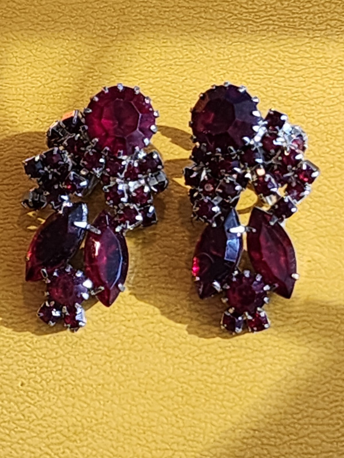 Cranberry Glass Rhinestones Clip Earrings