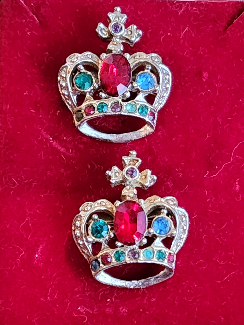 Vintage Pair Rafaelian Royal Crown Brooch Pins Jewelry Jelly Mint