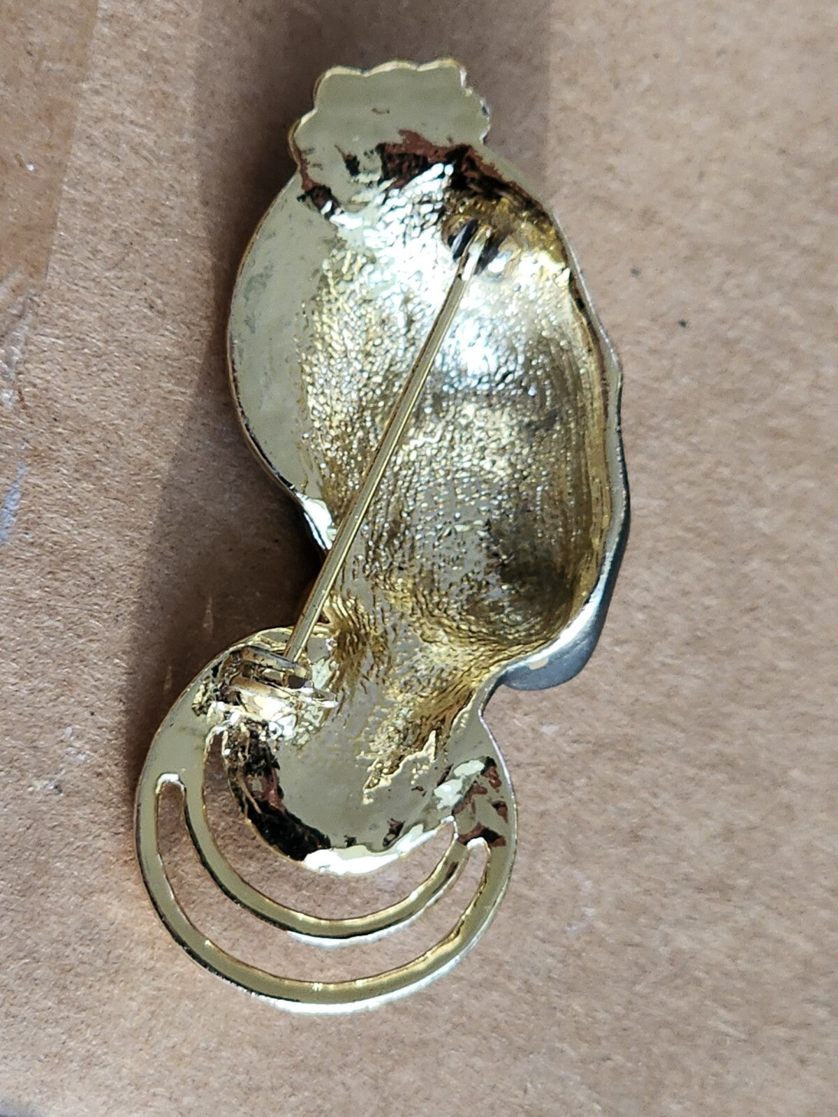 Beautiful Vintage Blackmore Brooch Pin