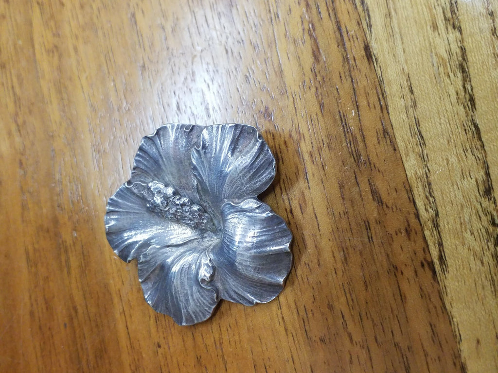 Vintage Gumps Guglielmo Cini Sterling Silver Hawaiian Hibiscus Flower Brooch