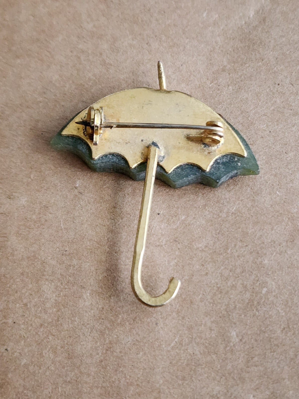 Vtg 1966 Designer Swoboda Brooch Pin Jade Grade A Green Carved Umbrella Gold Pl