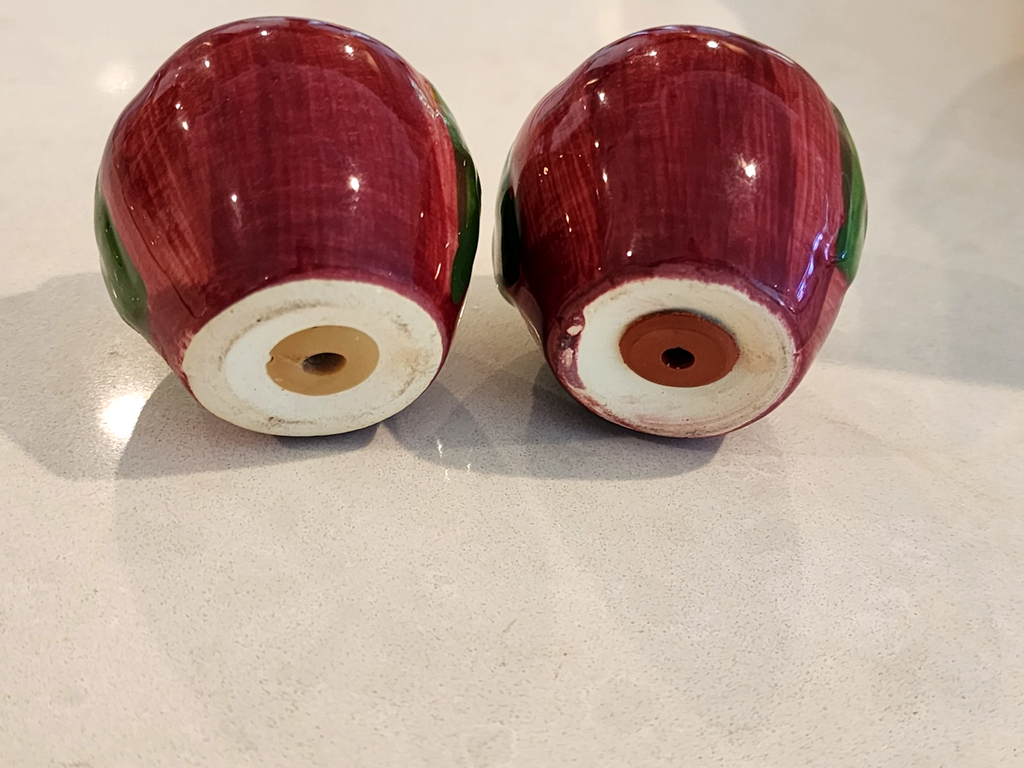 Vintage Franciscan Apple Shaped Salt & Pepper Shakers, Hand Painted , Made in US