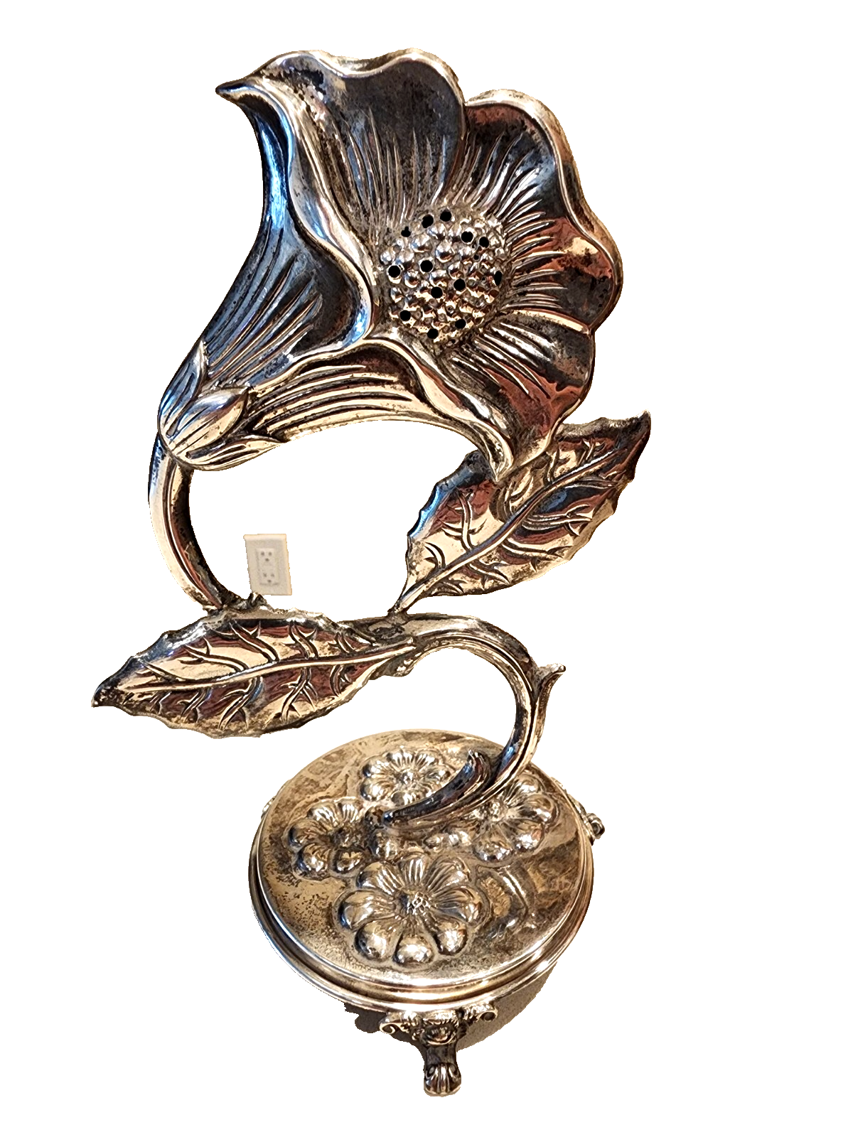 Sterling Silver Judaica  Dazor M Spice Box Flower Marked 925