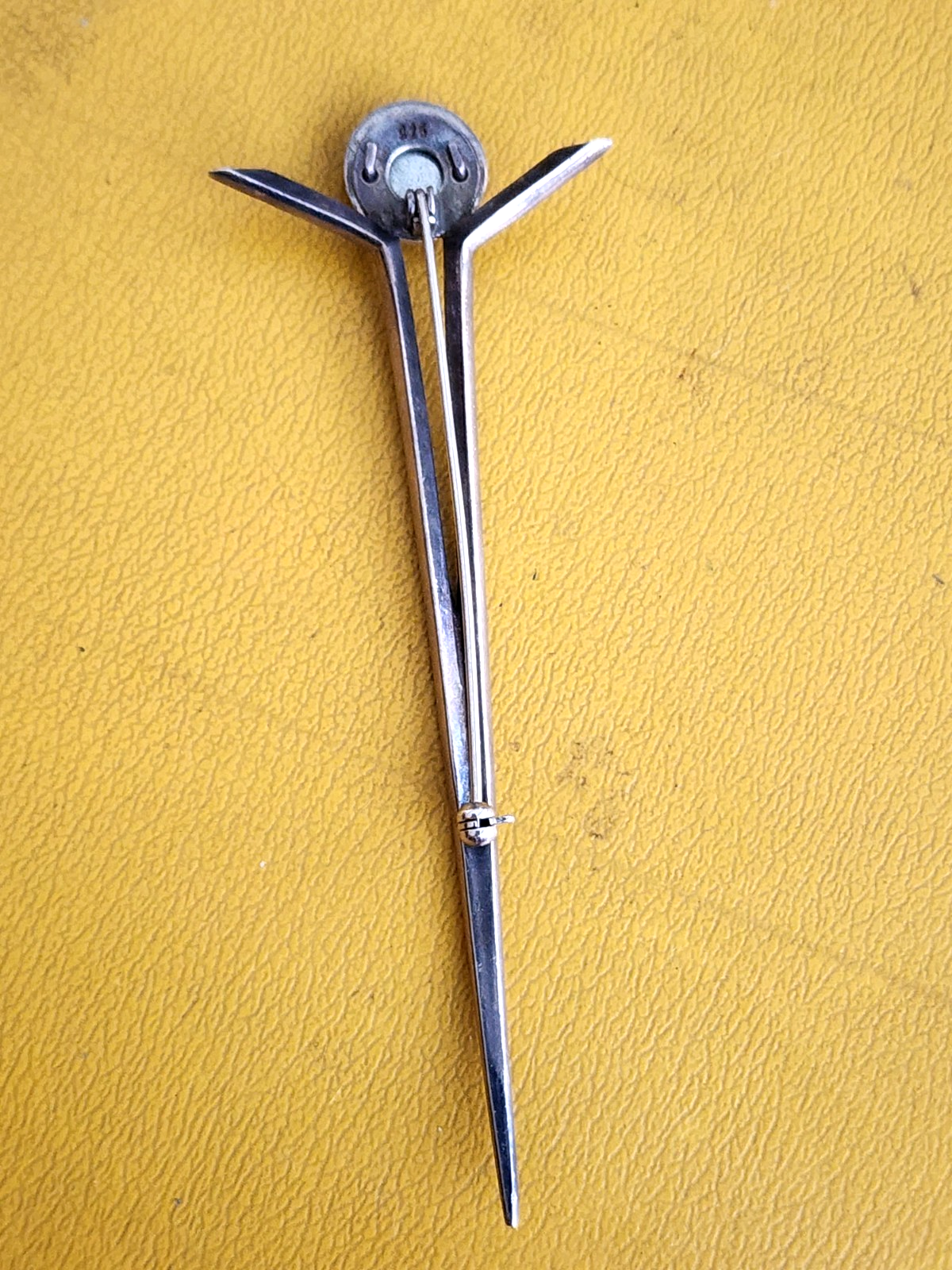 Designer Crafted Sterling Silver Rhinestone & Black Onyx 3-7/8" Long Pin Brooch